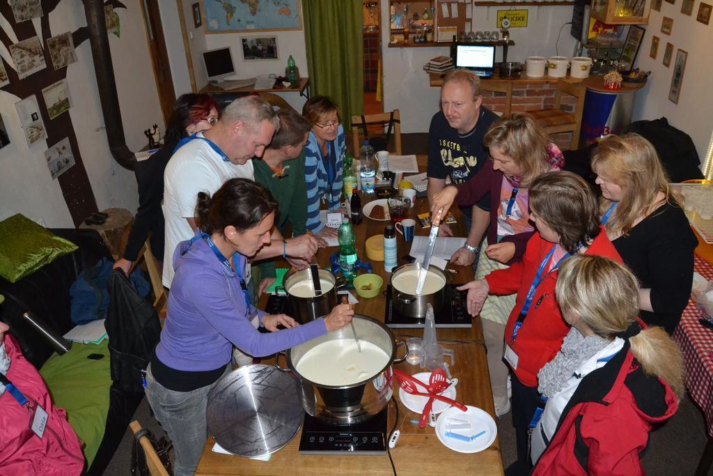 Agropension U háje Litomysl Bagian luar foto